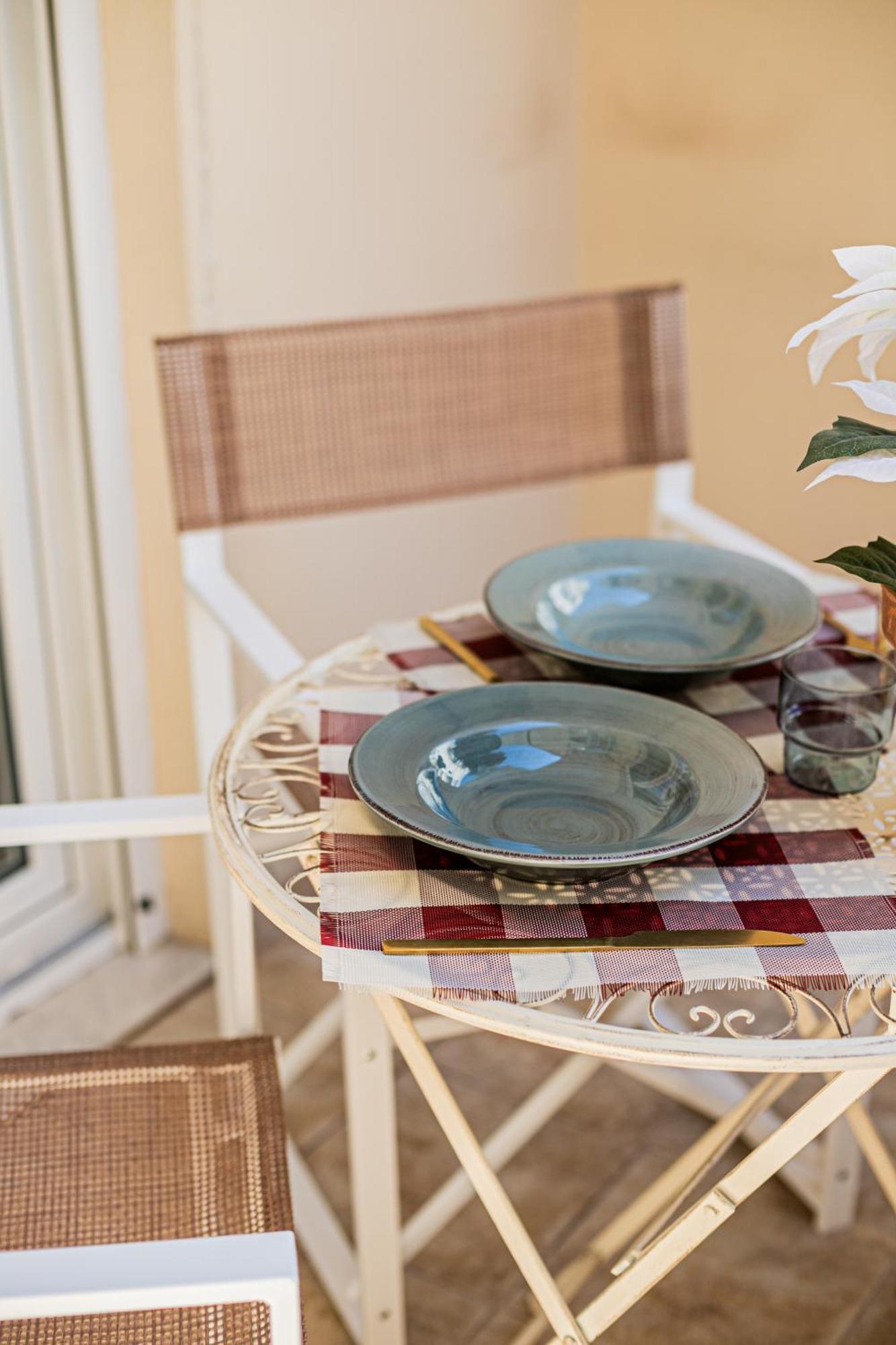 Semi'S Loft Apartment อเล็กซานโดรโพลิส ภายนอก รูปภาพ