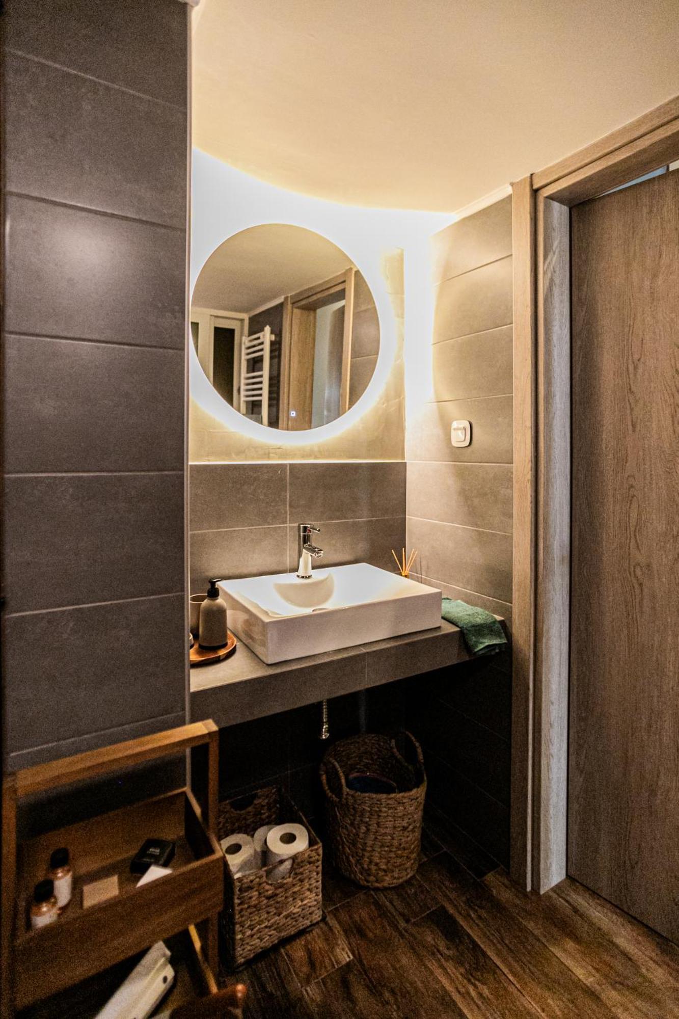 Semi'S Loft Apartment อเล็กซานโดรโพลิส ภายนอก รูปภาพ