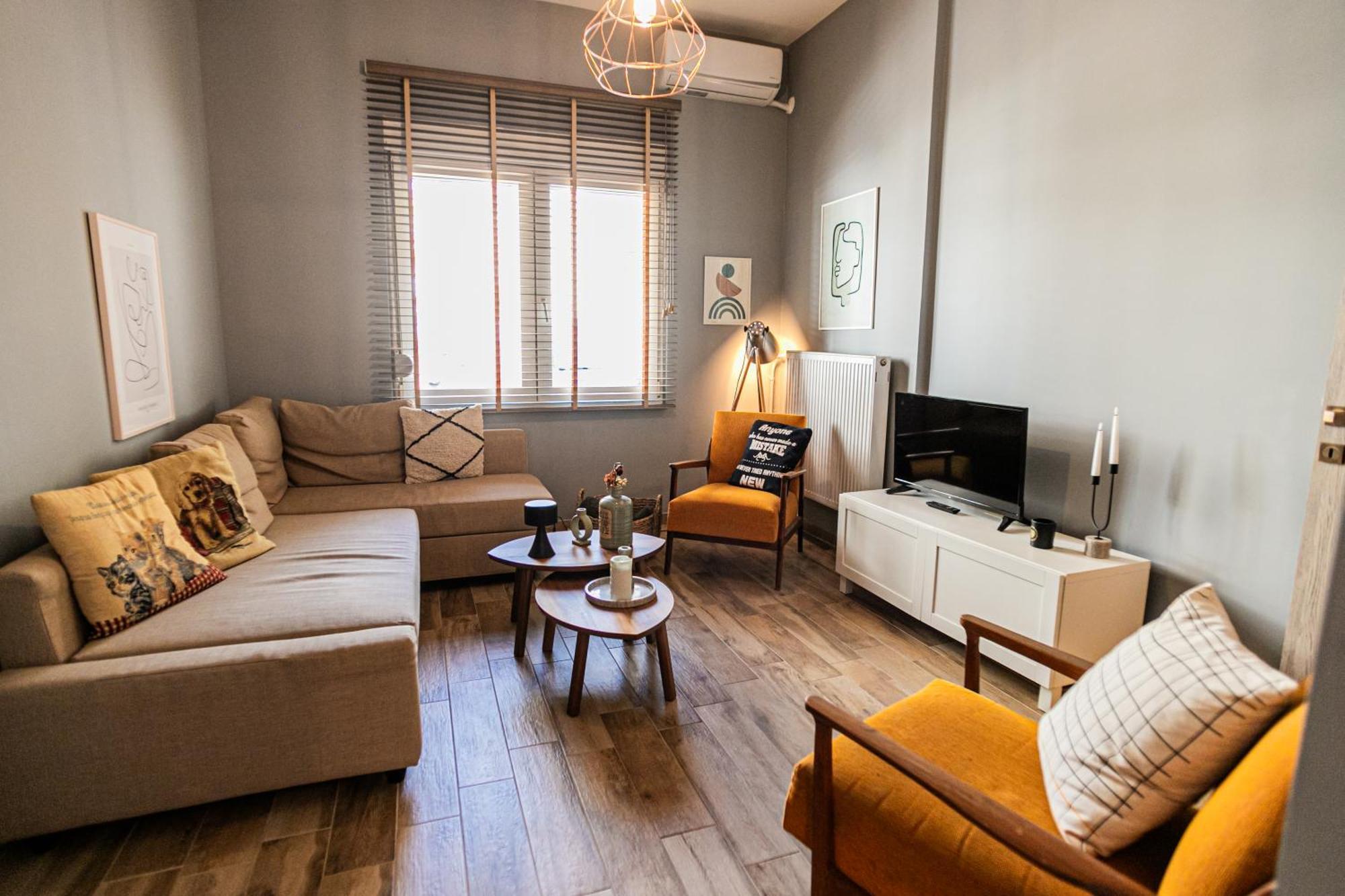 Semi'S Loft Apartment อเล็กซานโดรโพลิส ภายนอก รูปภาพ